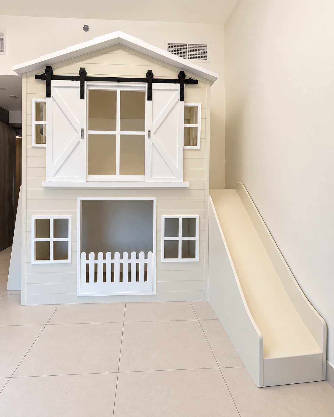 Oliver's Little Playhouse