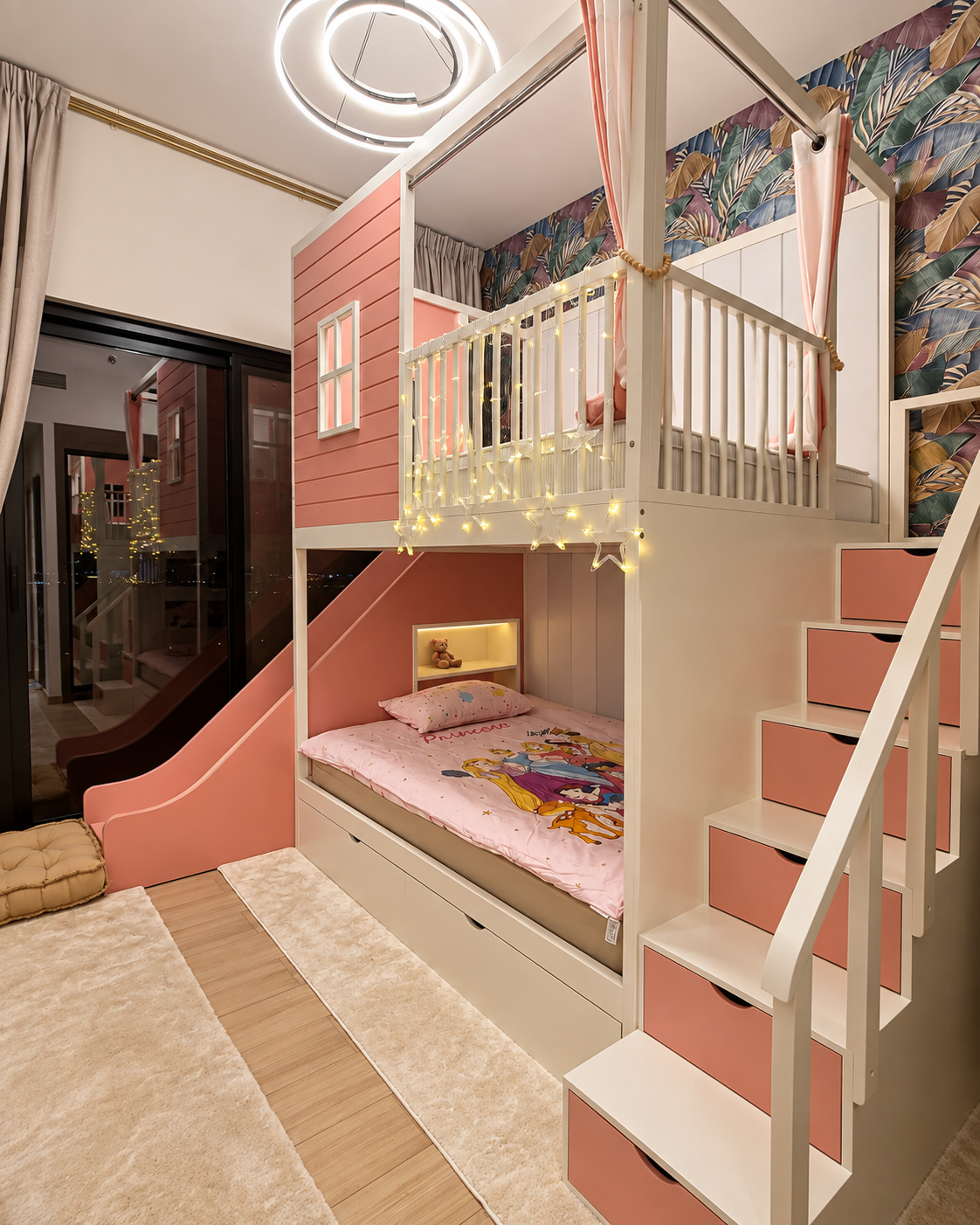 Eva's Dream Bunk