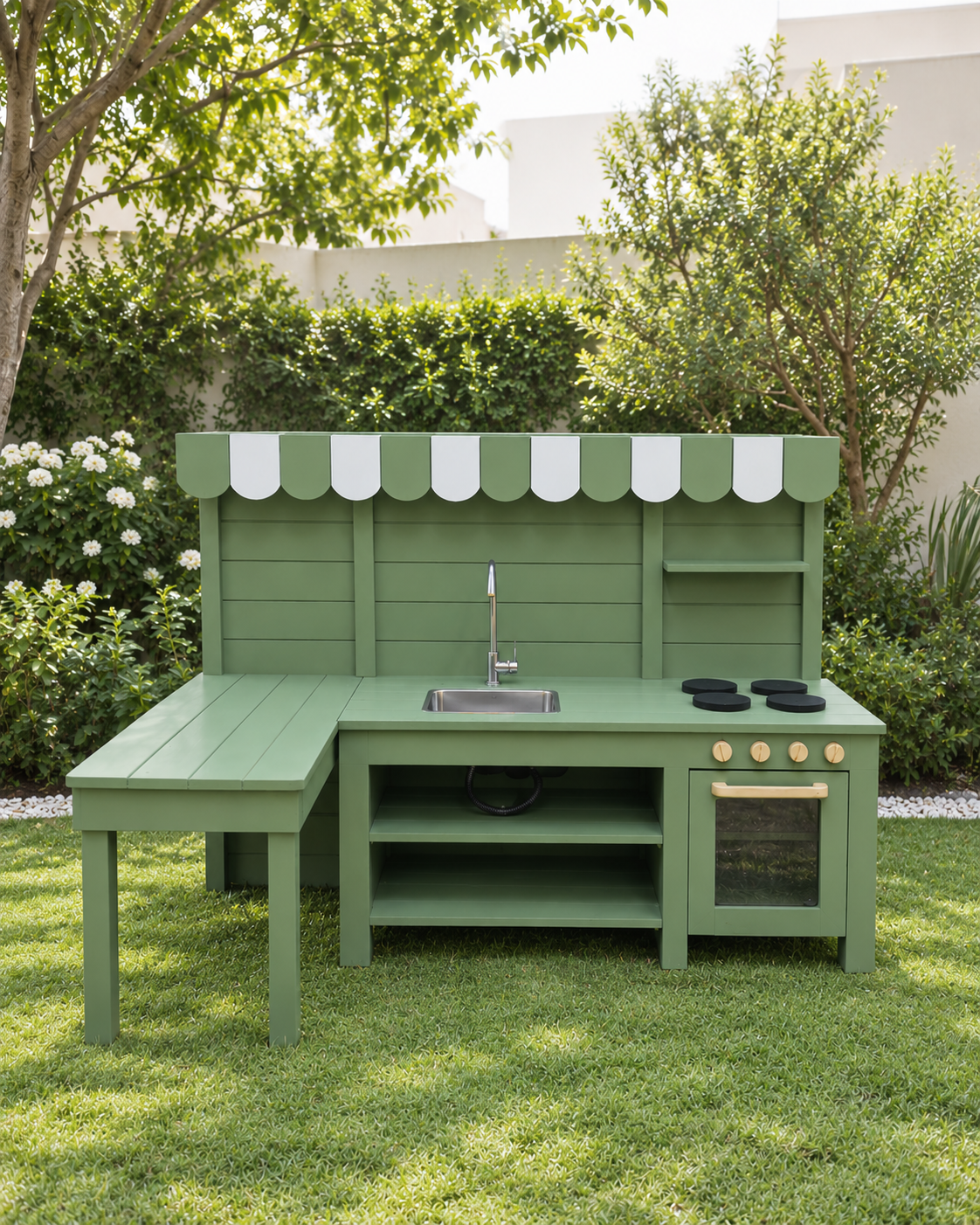 Willow Scalloped Mud Kitchen