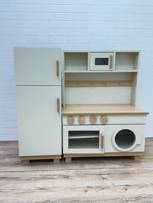 Little Chef Kitchen Set