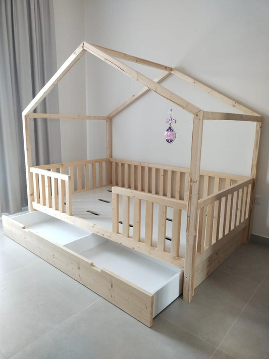 Aspen House Floor Bed
