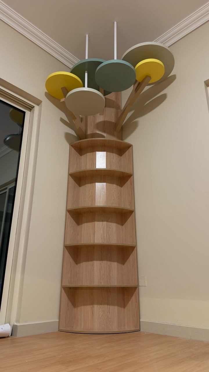 Willow Tree Corner Shelf
