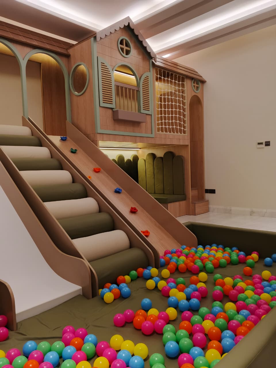 Ayla's Triple Slide Playhouse
